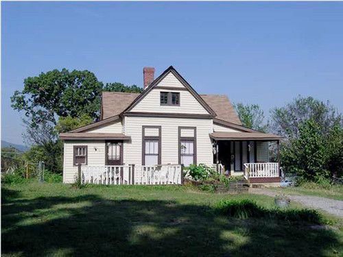 1329 DELTA LN, Sale Creek, TN 37373