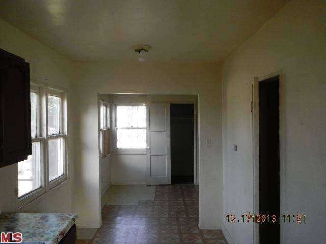 1146 E 91st St, Los Angeles, CA 90002