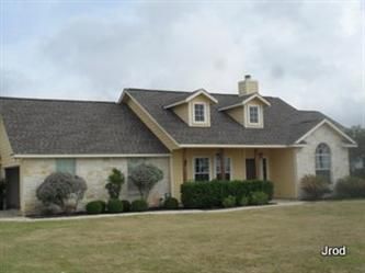 1351 County Road 320, Floresville, TX 78114