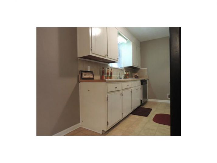 3025 Orbit Circle, Ellenwood, GA 30294
