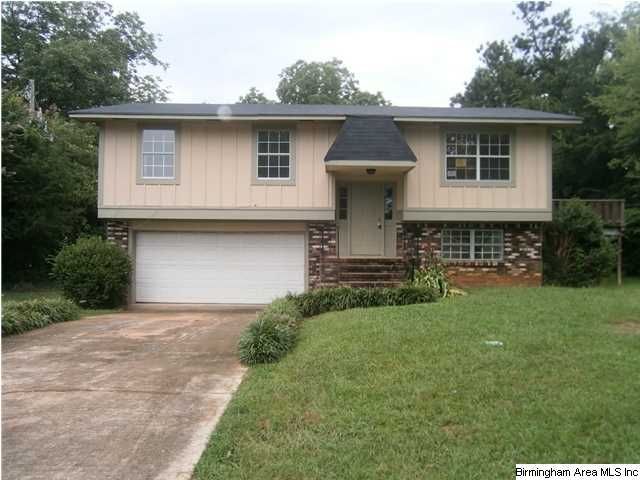 1321 Circle Dr, Oxford, AL 36203