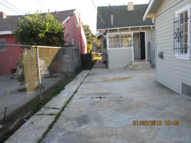 829 831 W 56th St, Los Angeles, CA 90037