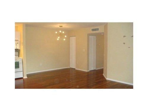 4800 NW 102 AV # 104-10, Miami, FL 33178