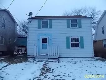 762 Stambough Ave, Sharon, PA 16146