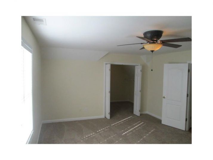 9260 Carnes Estates Drive, Jonesboro, GA 30236