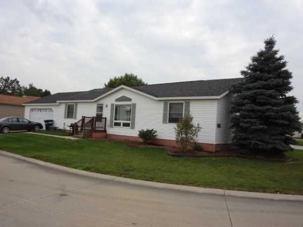 21586 Dupont, Macomb, MI 48044