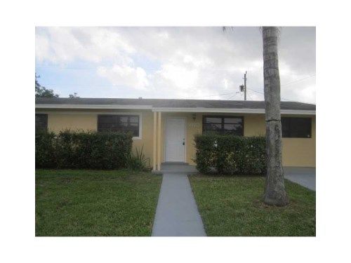 9970 SW 213 TE, Miami, FL 33189