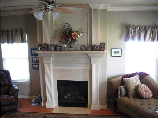 708 IRELAN ST, Lowell, AR 72745