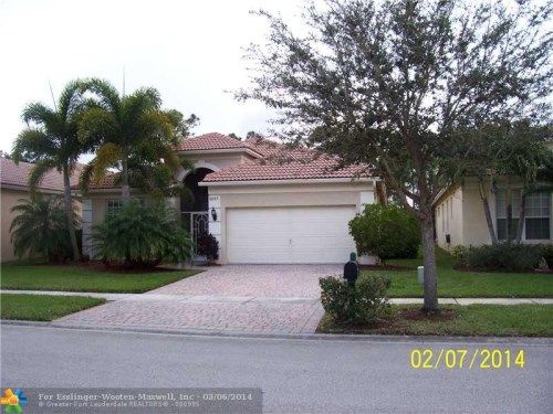 6863 SE TWIN OAKS CIRCLE, Stuart, FL 34997