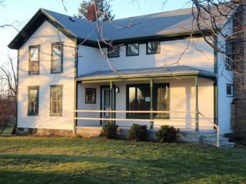 3318 West Sutton, Lapeer, MI 48446
