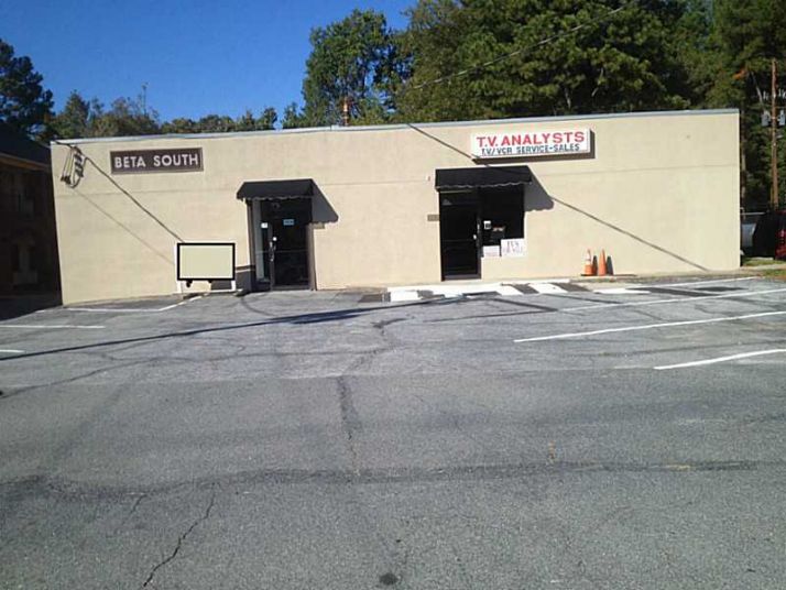 999 Windy Hill Road Se, Smyrna, GA 30080