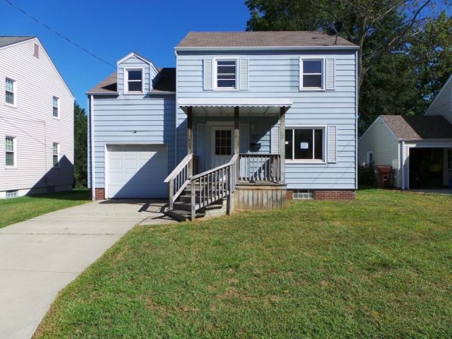 2225 Brookdale St NW, Canton, OH 44709