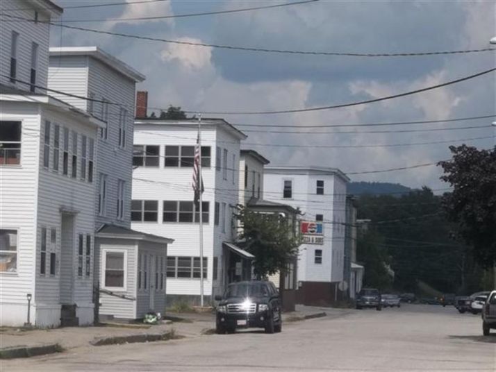 333 Cumberland St, Rumford, ME 04276