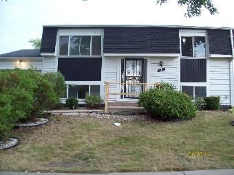17721 Arlington Dr, Country Club Hills, IL 60478