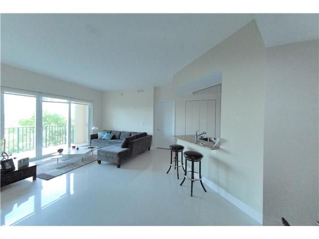 20000 E COUNTRY CLUB DR # 412, Miami, FL 33180