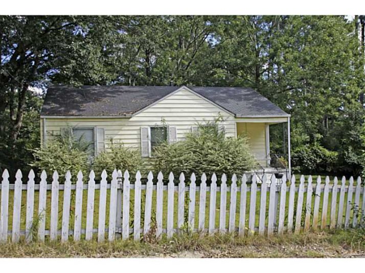 1921 Clearwater Drive, Marietta, GA 30067