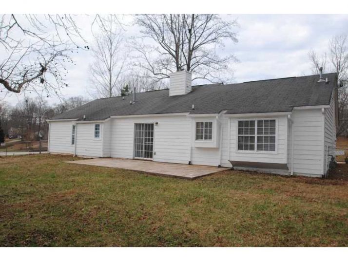 3810 Greenbrook Drive, Douglasville, GA 30135