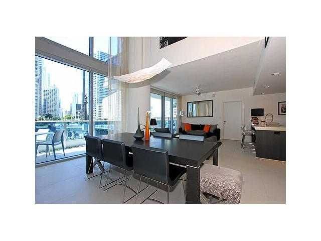 200 BISCAYNE BLVD WY # 304, Miami, FL 33131