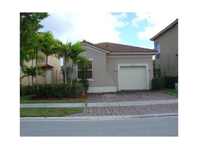 2111 NE 37 RD, Homestead, FL 33033
