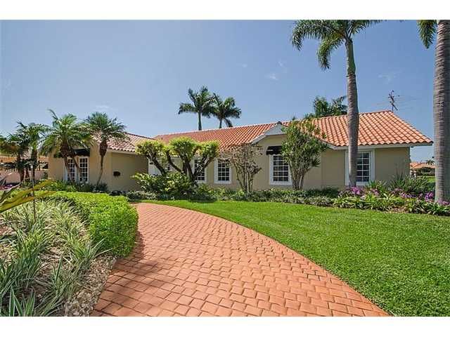 8300 SW 83 ST, Miami, FL 33143