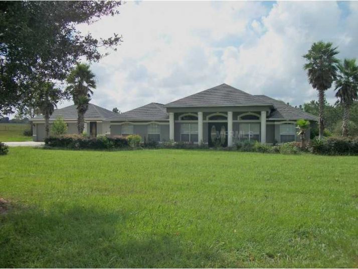 32936 Wolfs Trl, Sorrento, FL 32776