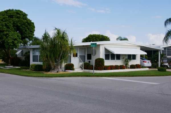 68 Macoris Court, Fort Myers, FL 33912