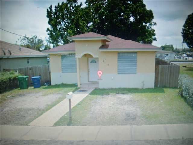 1670 NW 73 ST, Miami, FL 33147