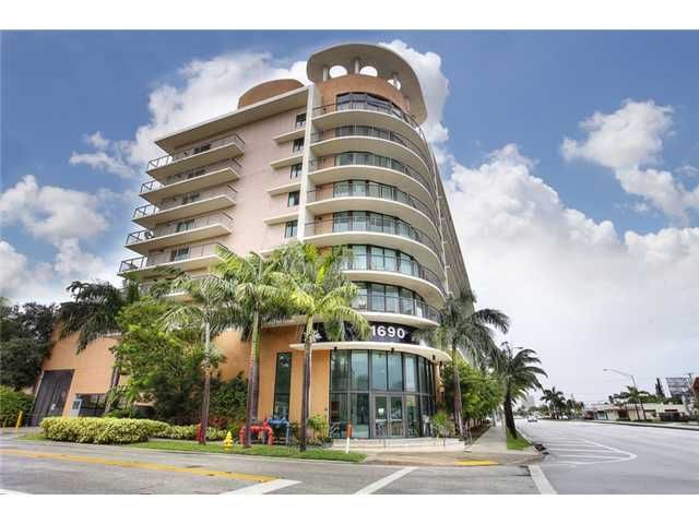 1690 SW 27 AV # 706, Miami, FL 33145