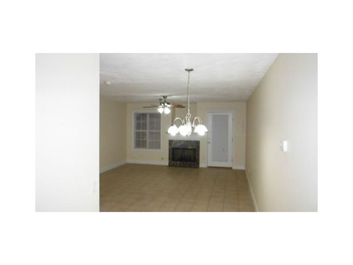 303 Brookside Way, Canton, GA 30114