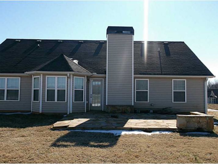 8204 Mountain Glen Drive, Clermont, GA 30527