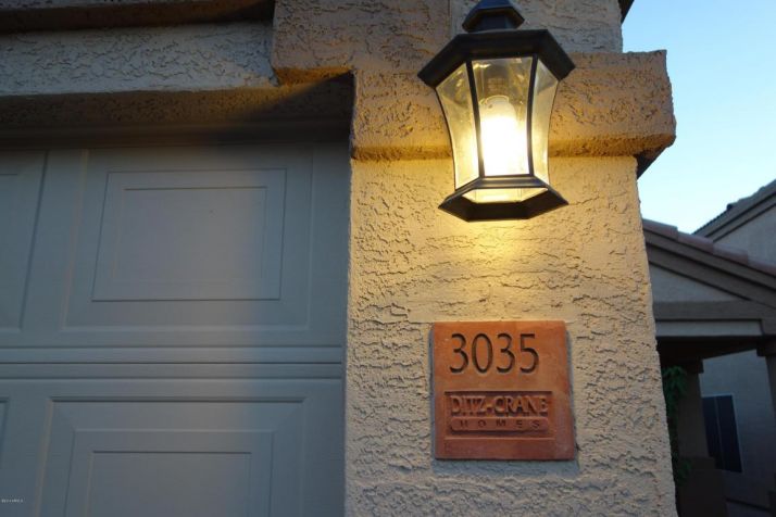 3035 E PONTIAC Drive, Phoenix, AZ 85050