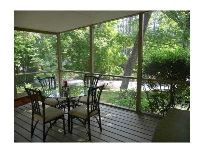 1116 Ne Roxboro Drive Ne, Atlanta, GA 30324