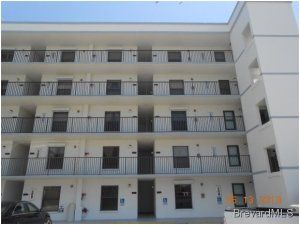 7400 Ridgewood Ave Apt 112, Cape Canaveral, FL 32920