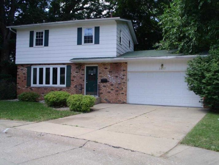 5407 11th Avenue A, Moline, IL 61265