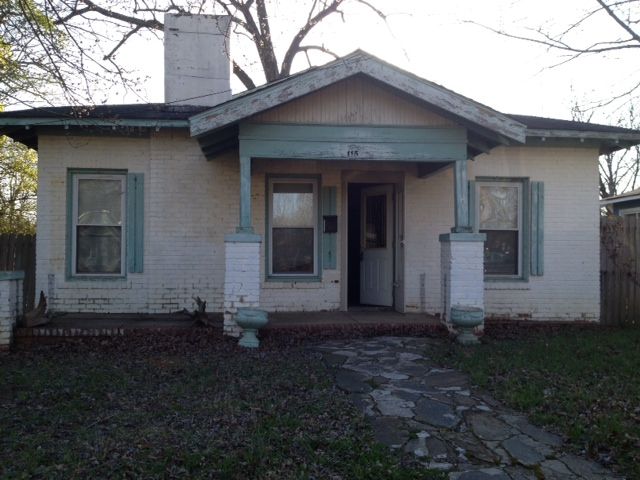 115 7th St, Albemarle, NC 28001