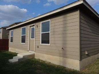 3507 Alonzo Fields, Converse, TX 78109