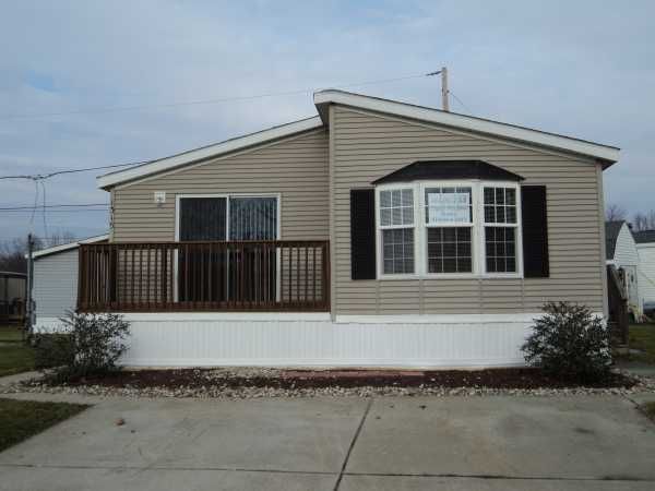 1315 Pennington Road, Lapeer, MI 48446
