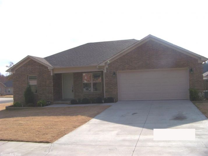 355 Austin Creek Dr, Austin, AR 72007