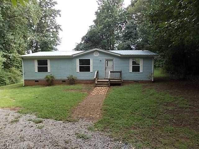 511 Charity Ln, Linwood, NC 27299