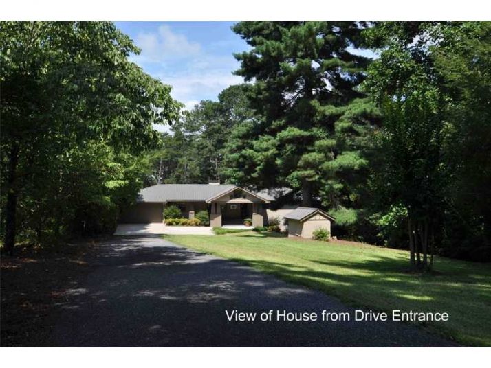 6105 Virginia Drive, Cumming, GA 30041