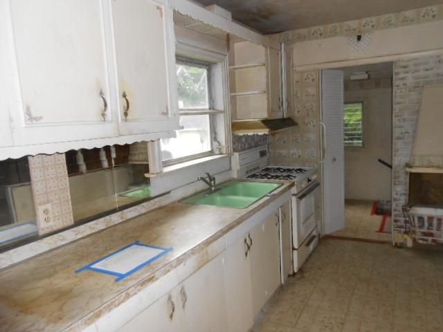 137 Second Ave, Broomall, PA 19008
