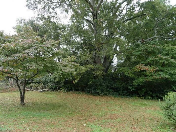 37 Sunnycrest Drive, Commerce, GA 30529