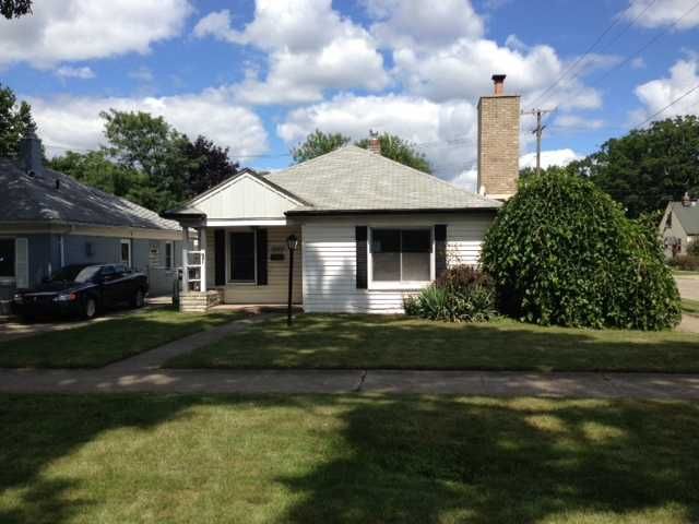 24304 Carlysle St, Dearborn, MI 48124