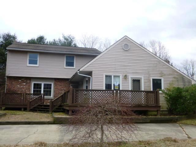 101 Karen Ct, Mullica Hill, NJ 08062