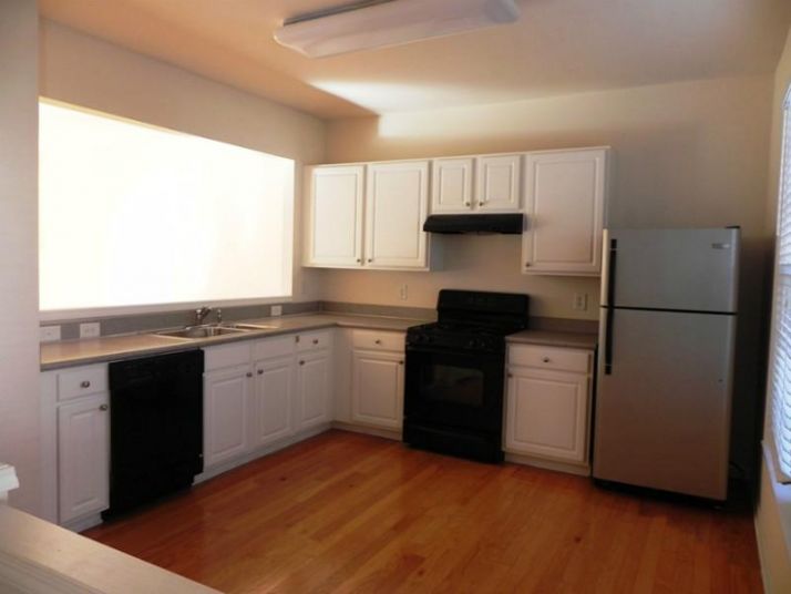 1001 Annazanes Court, Alpharetta, GA 30004