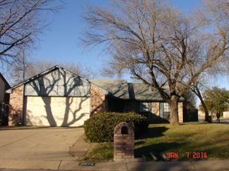 6975 Wildbriar Ct, Fort Worth, TX 76120