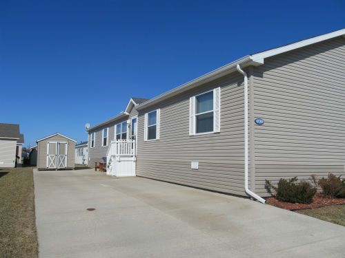 2719 Harbour Court, Lapeer, MI 48446