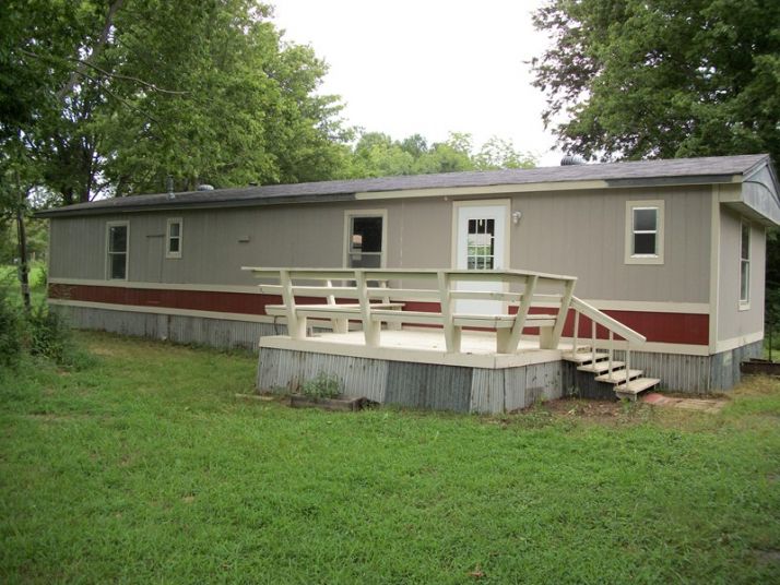 50 Elm St, Lamar, AR 72846