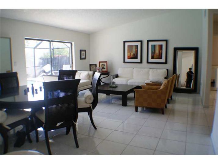 11401 SW 131 AV, Miami, FL 33186