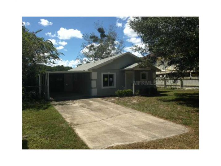 31128 Lochmore Cir, Sorrento, FL 32776